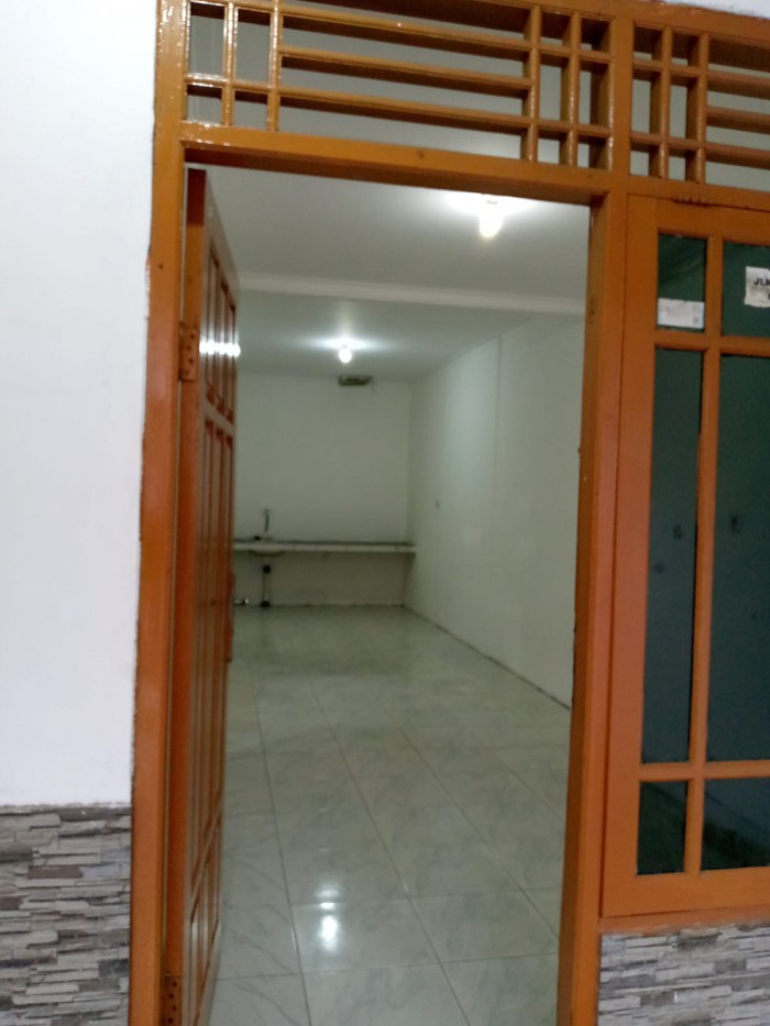 Rumah Disewakan di Jl. Rusa Jababeka Cikarang